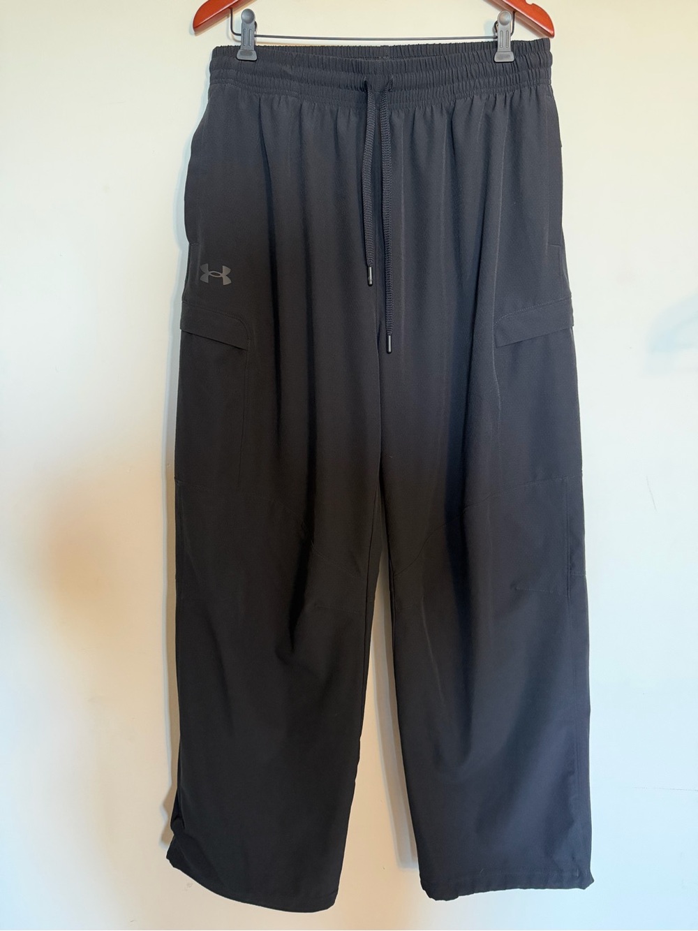 Under Armour Men's Black Cargo Jogger Pants